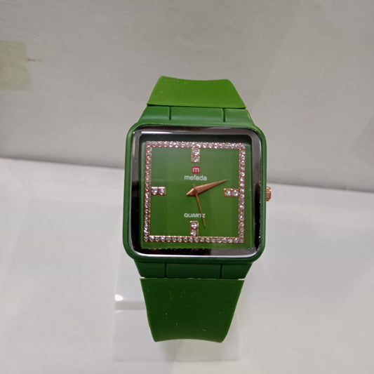 💚 Green Melada Quartz Watch ⌚ Square Crystal Dial – Stylish & Durable ✨